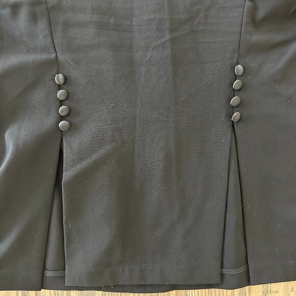 Louis Verdad Black Skirt - Picture 2 of 6